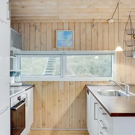 펜션 Kalervo - 100m From The Sea By Interhome *